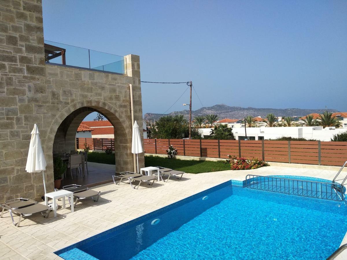 Katerina Villa Agia Marina